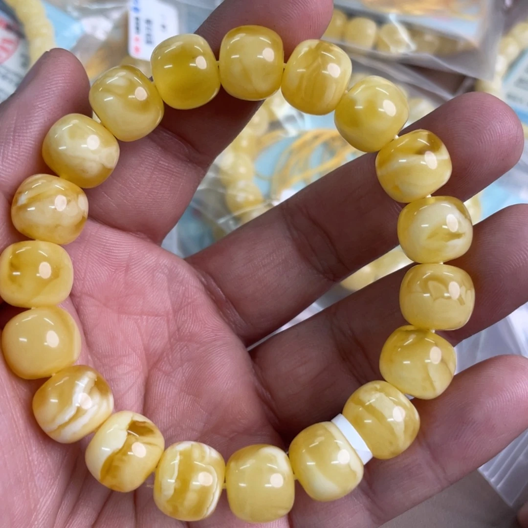 琥珀裸石未镶嵌1550000000