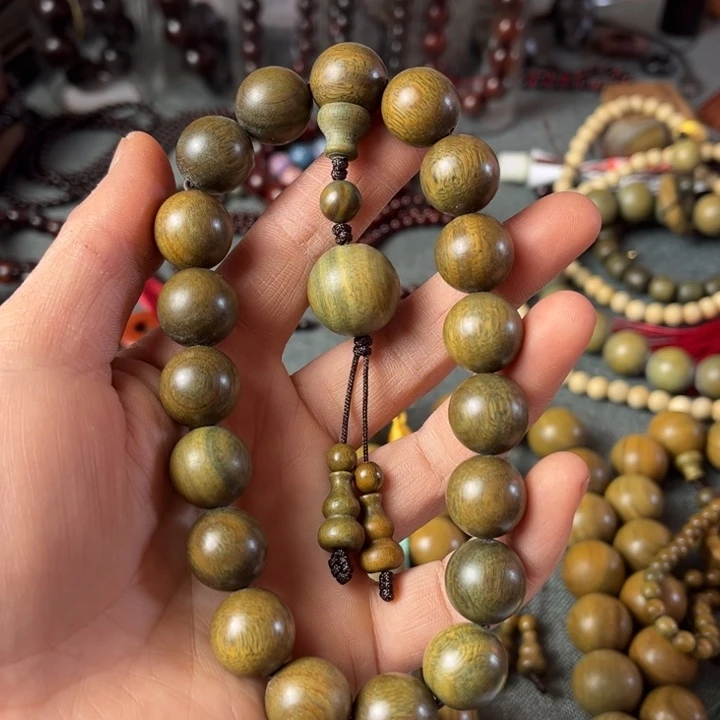 香榧木我****杯绿檀单圈手持1.5×19   000