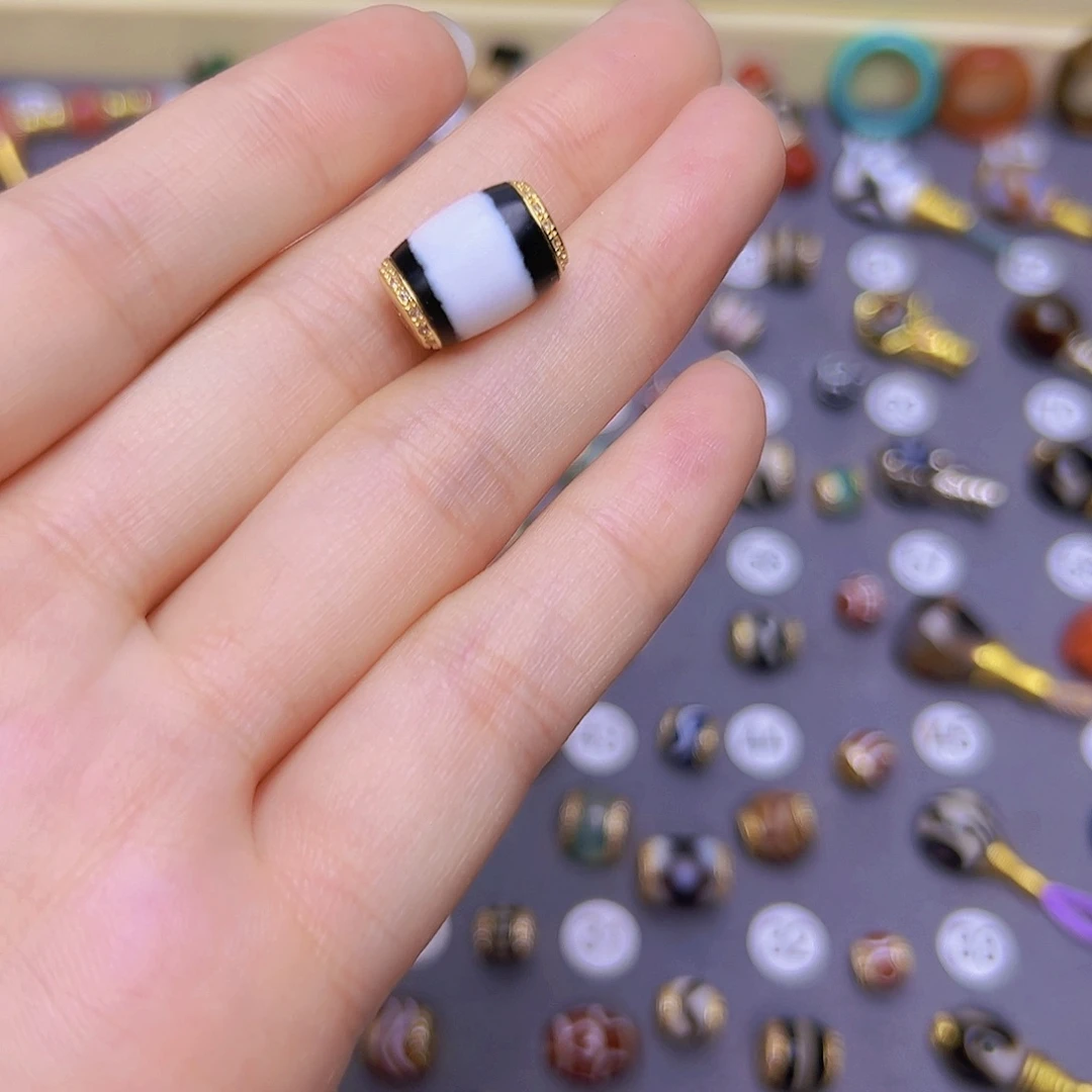 玛瑙/玉髓单珠卡10.2未镶嵌