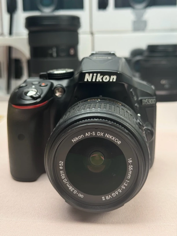 95新 Nikon/尼康 95新Nikon/尼康尼康D530018-55镜头专业摄影相机