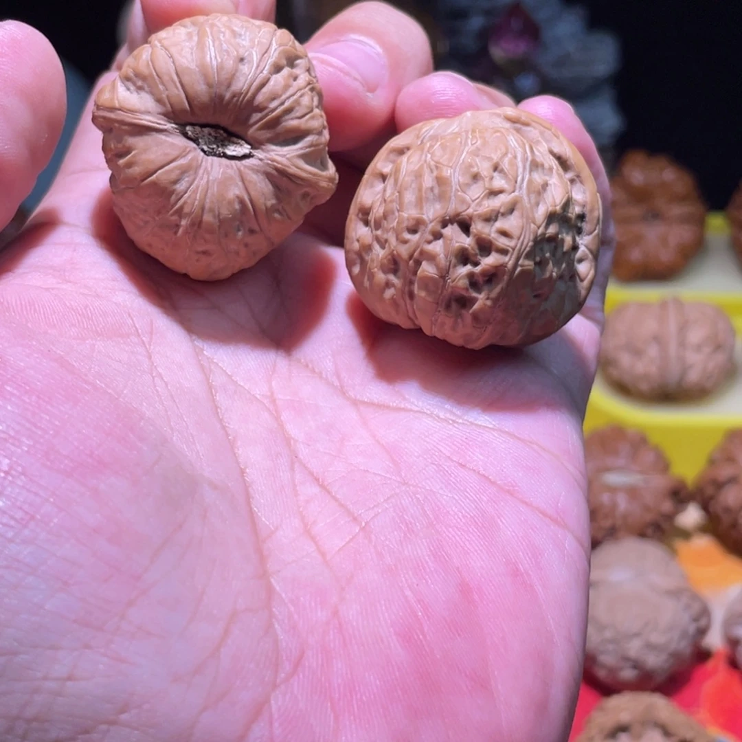 把件文玩核桃34全品对歪蝴蝶状形卡姿兰南瓜墩手捻