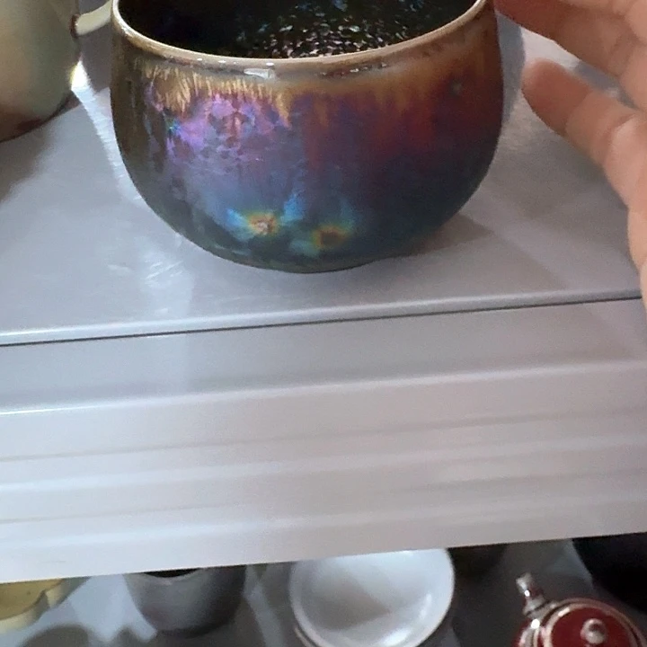 主人杯一个，瓷。。主人瓷