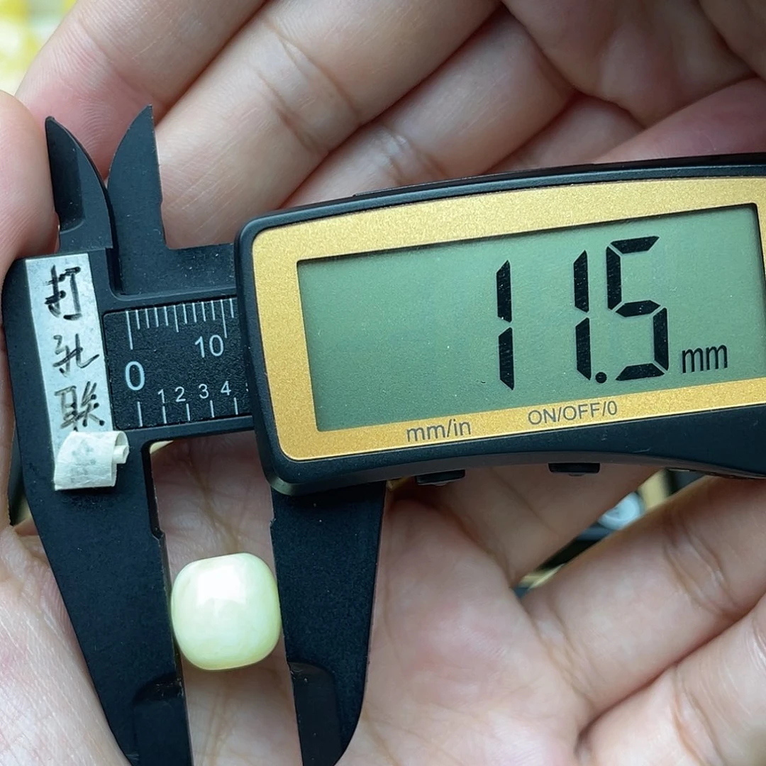 裸石琥珀未镶嵌蜜蜡老型梦