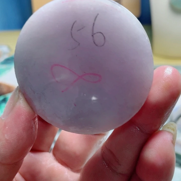 翡翠挂件未镶嵌翡翠