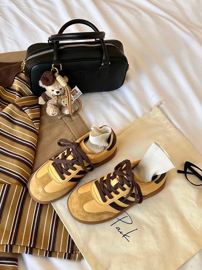 A20真皮德训鞋春夏新款百搭小众设计感韩版时尚板鞋