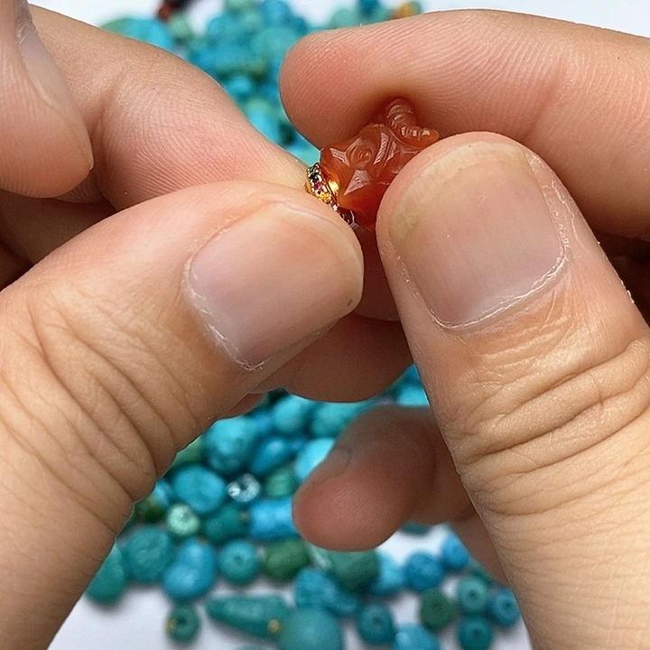 未镶嵌南红玛瑙珠宝奇石