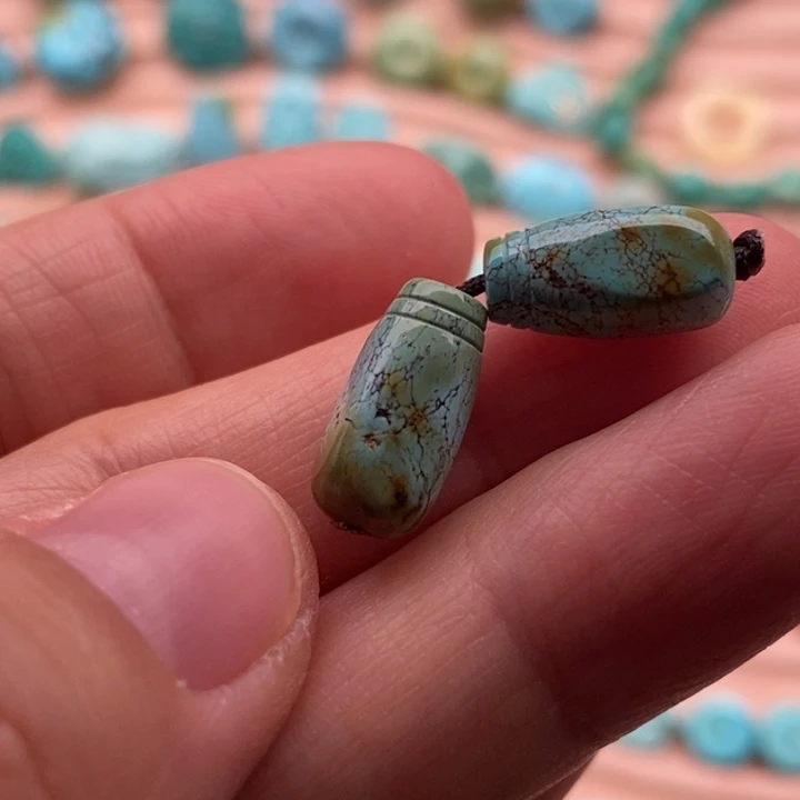 绿松石未镶嵌挂件