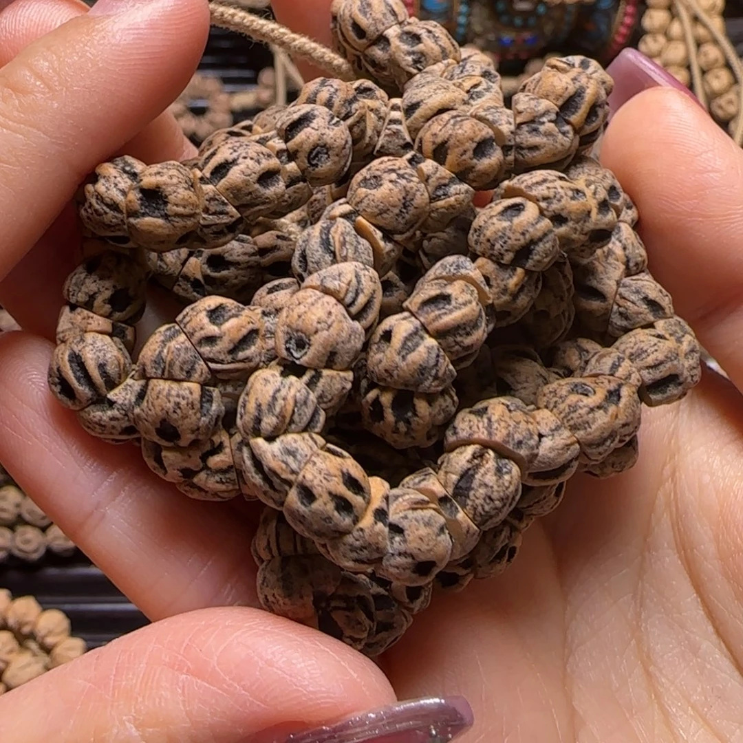 清***客柏香籽/百香籽吊坠