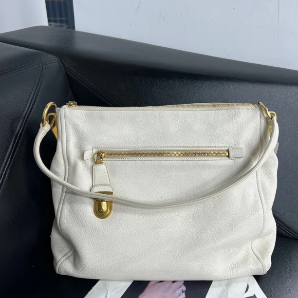 95新 Prada/普拉达 捐金沉珠/白色托特包单肩