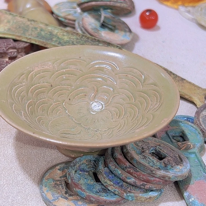 碟༄****我说什么我自己会做到