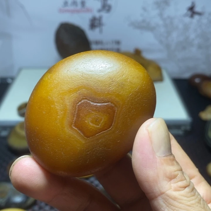 派***活石材精品马料摆件把件