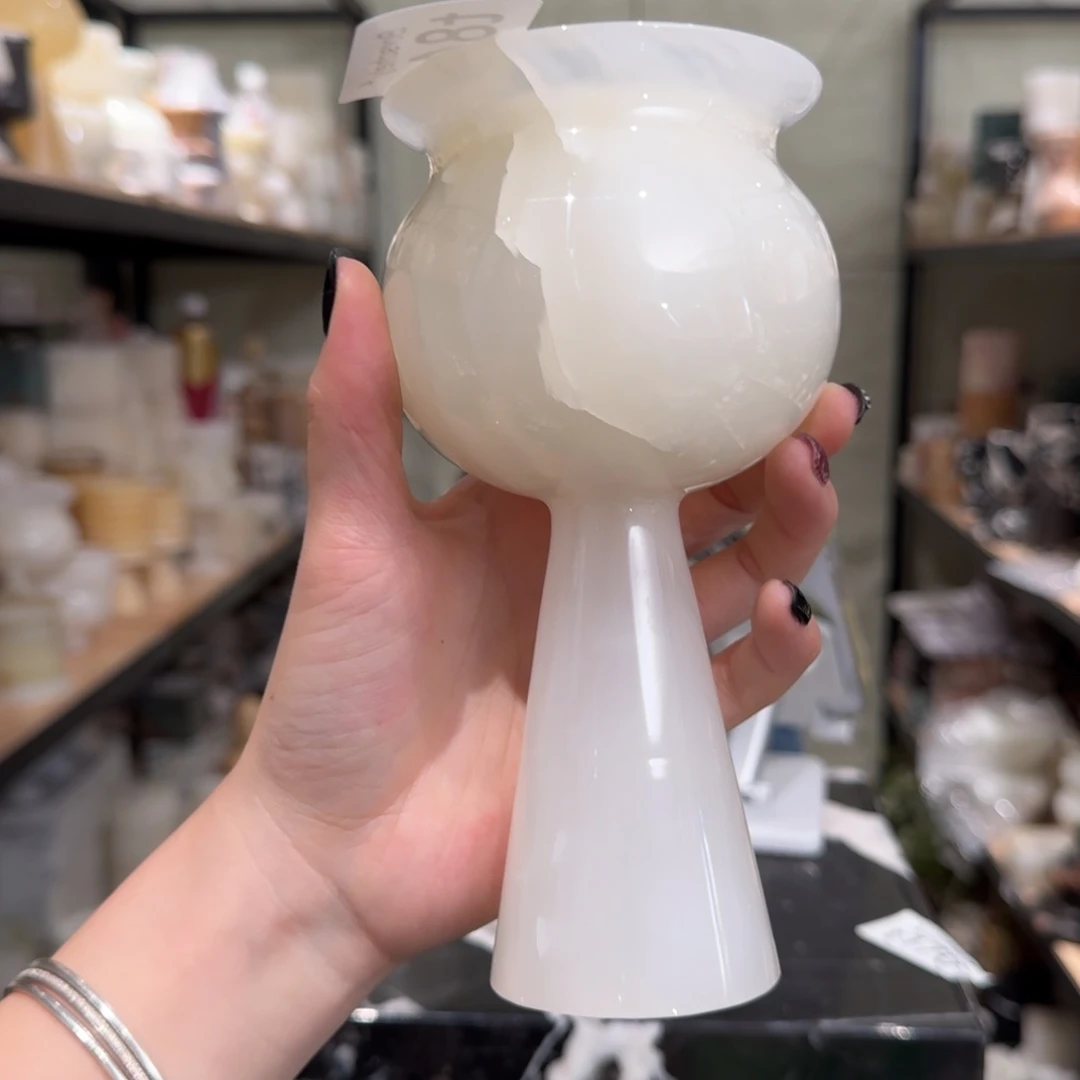 大理石t84。  两个亿。