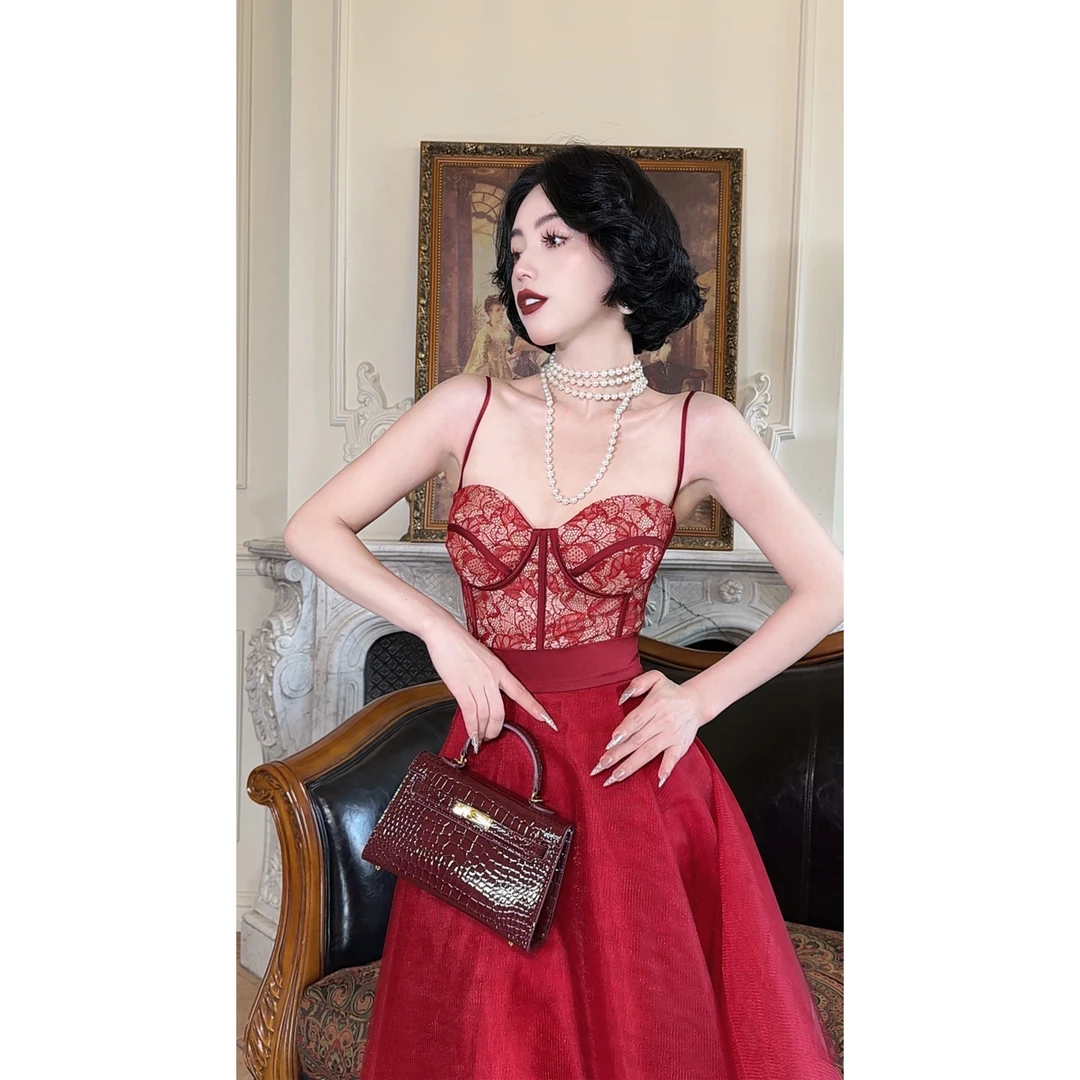 LYXJ【薄雾玫瑰】秋季蕾丝气质设计感吊带10965