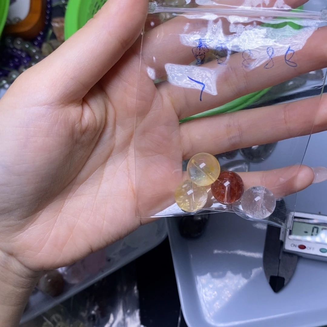 雪***雪未镶嵌手链水晶散珠