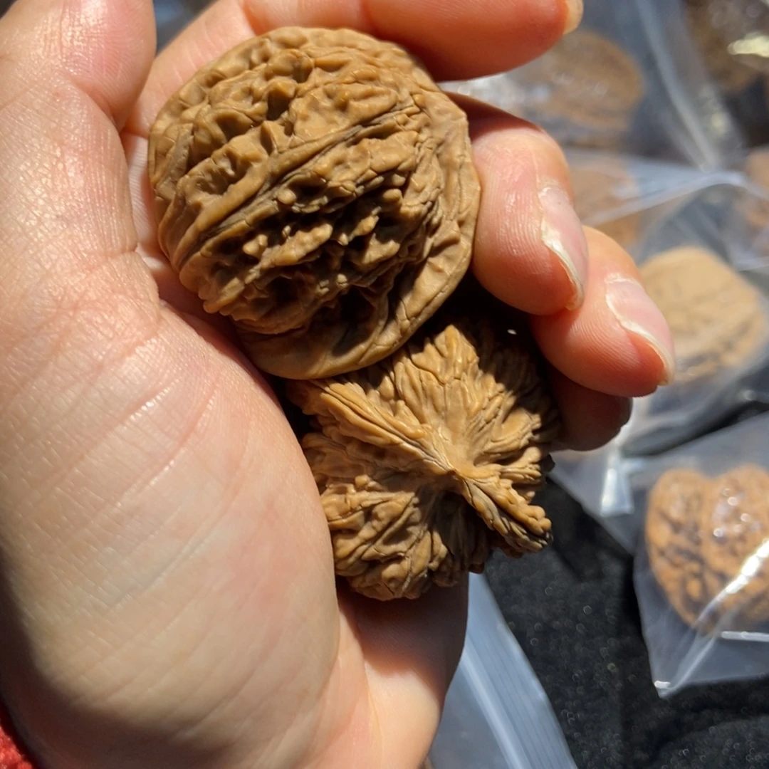 文玩核桃吊坠四座楼狮子头51