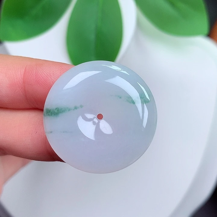 颈饰未镶嵌翡翠平安扣 27.1x6.2mm