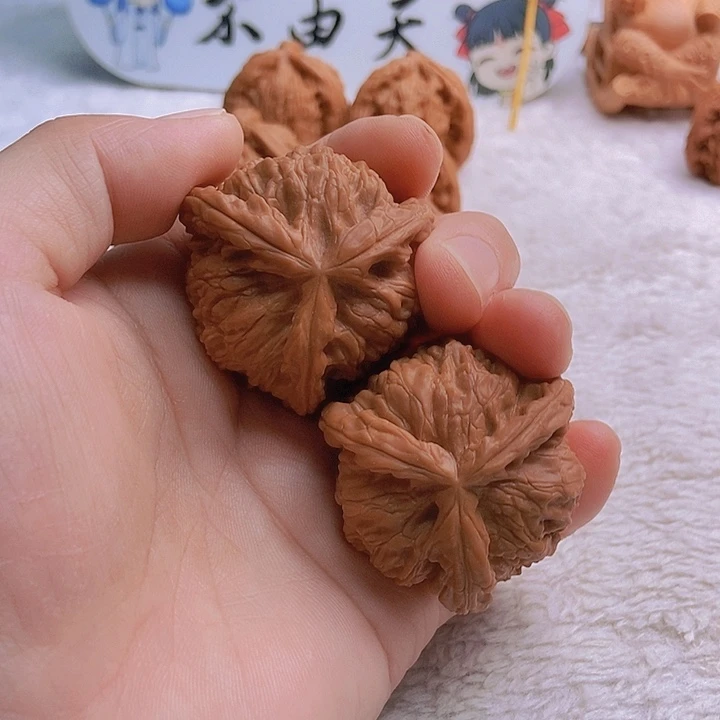 吊坠文玩核桃灶****)三棱
