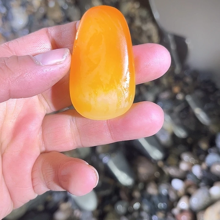 未镶嵌和田玉（糖玉）珠宝奇石