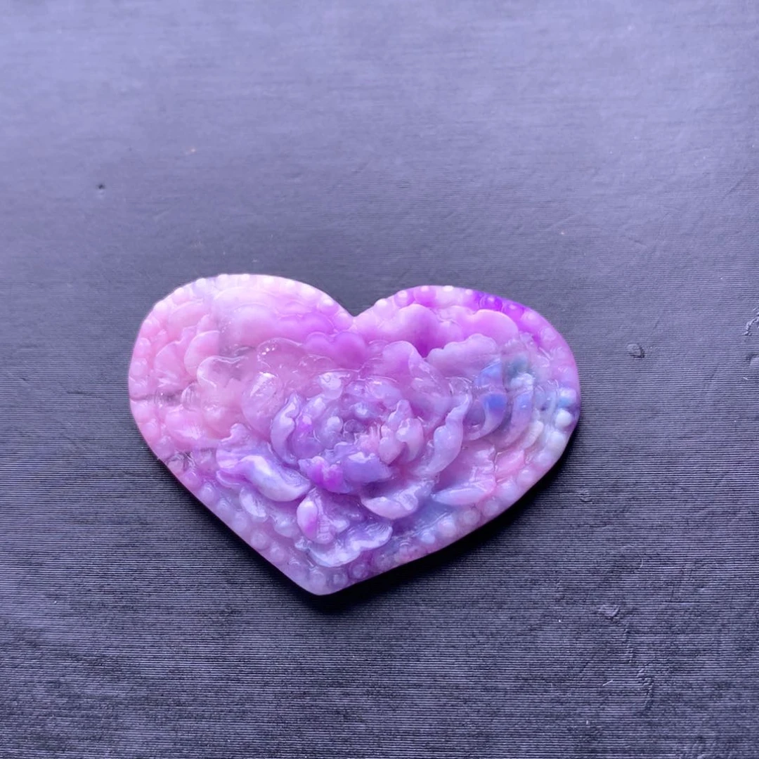 苏纪石（舒俱来）未镶嵌爱心牡丹花