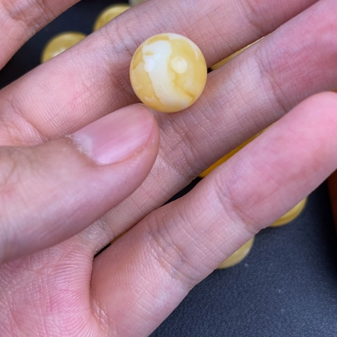 裸石琥珀未镶嵌天阶瓷白45