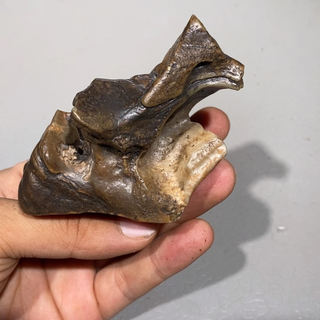 玛瑙/玉髓车挂合金