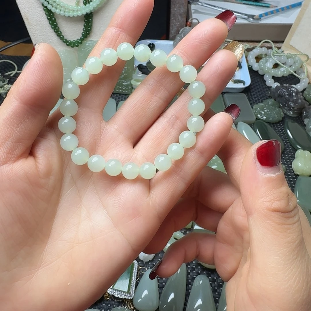 和田玉未镶嵌手串