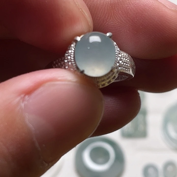 定制翡翠未镶嵌蛋面