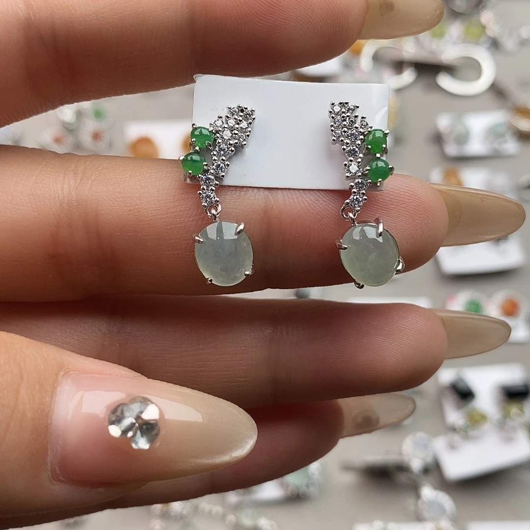 翡翠未镶嵌戒指翡翠