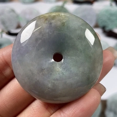 翡翠颈饰未镶嵌大平安扣福利