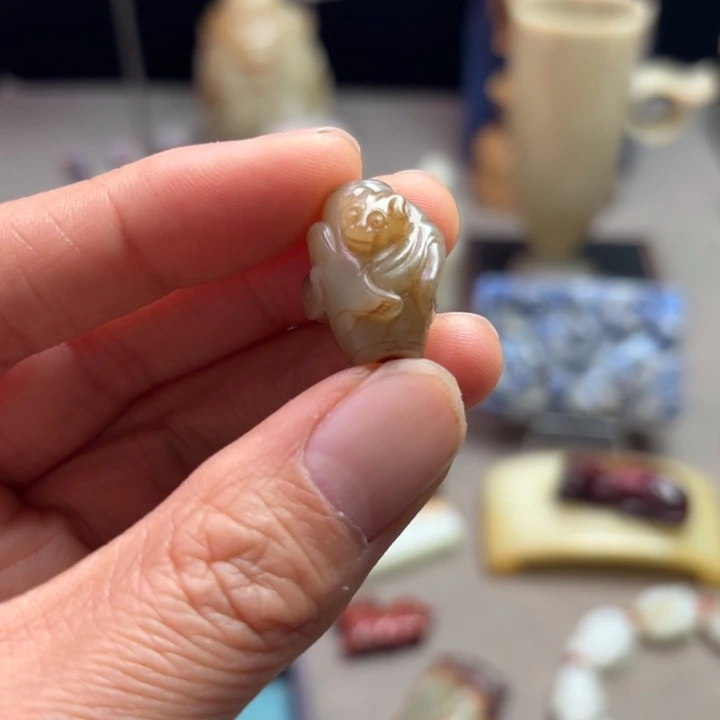 和田玉颈饰未镶嵌用****7