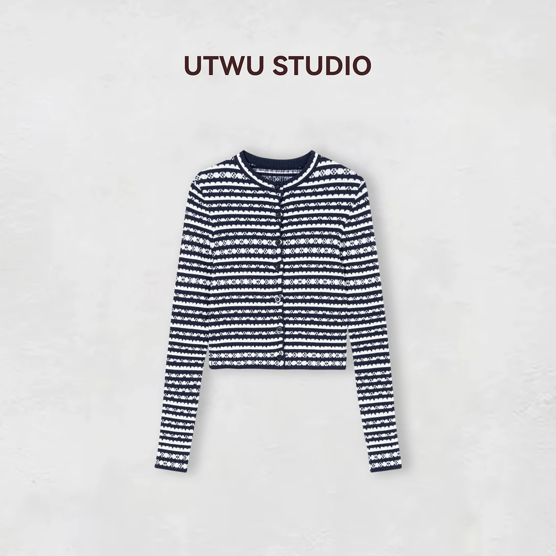 UTWU小敏「宋茜同款」70支超细长绒棉撞色条纹长袖针织开衫UTAZ1030