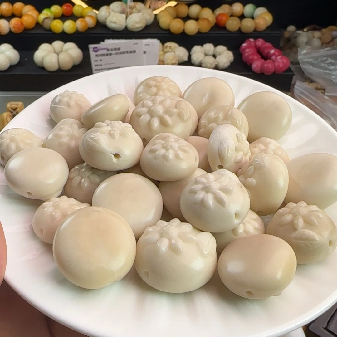 手串菩提根/象牙果微瑕白色馒头花10颗