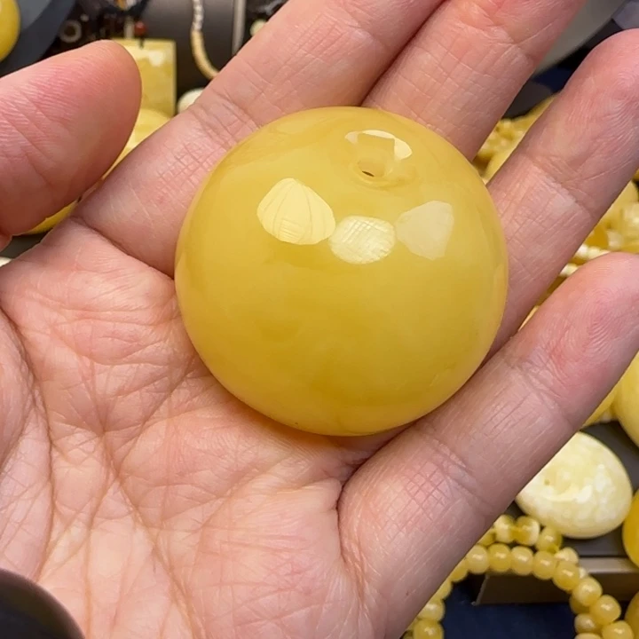 未镶嵌颈饰蜜蜡天然蜜蜡