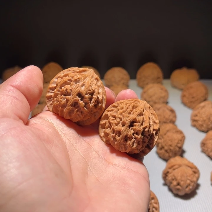 吊坠文玩核桃苹果园