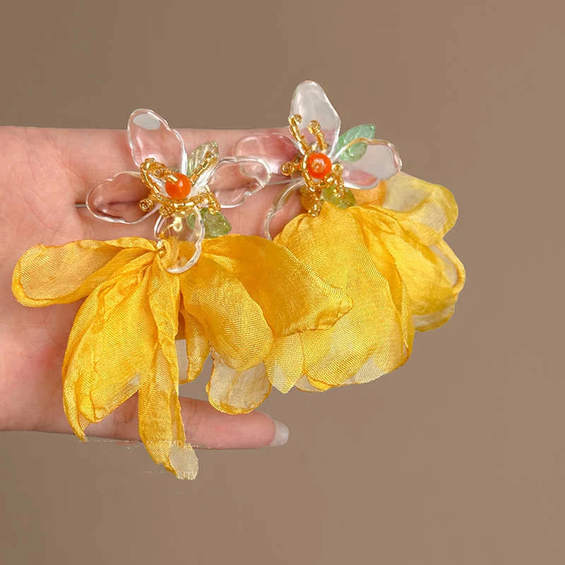 （傍晚黄玫瑰）仙美必入透明花朵配灵动黄纱氛围感耳饰