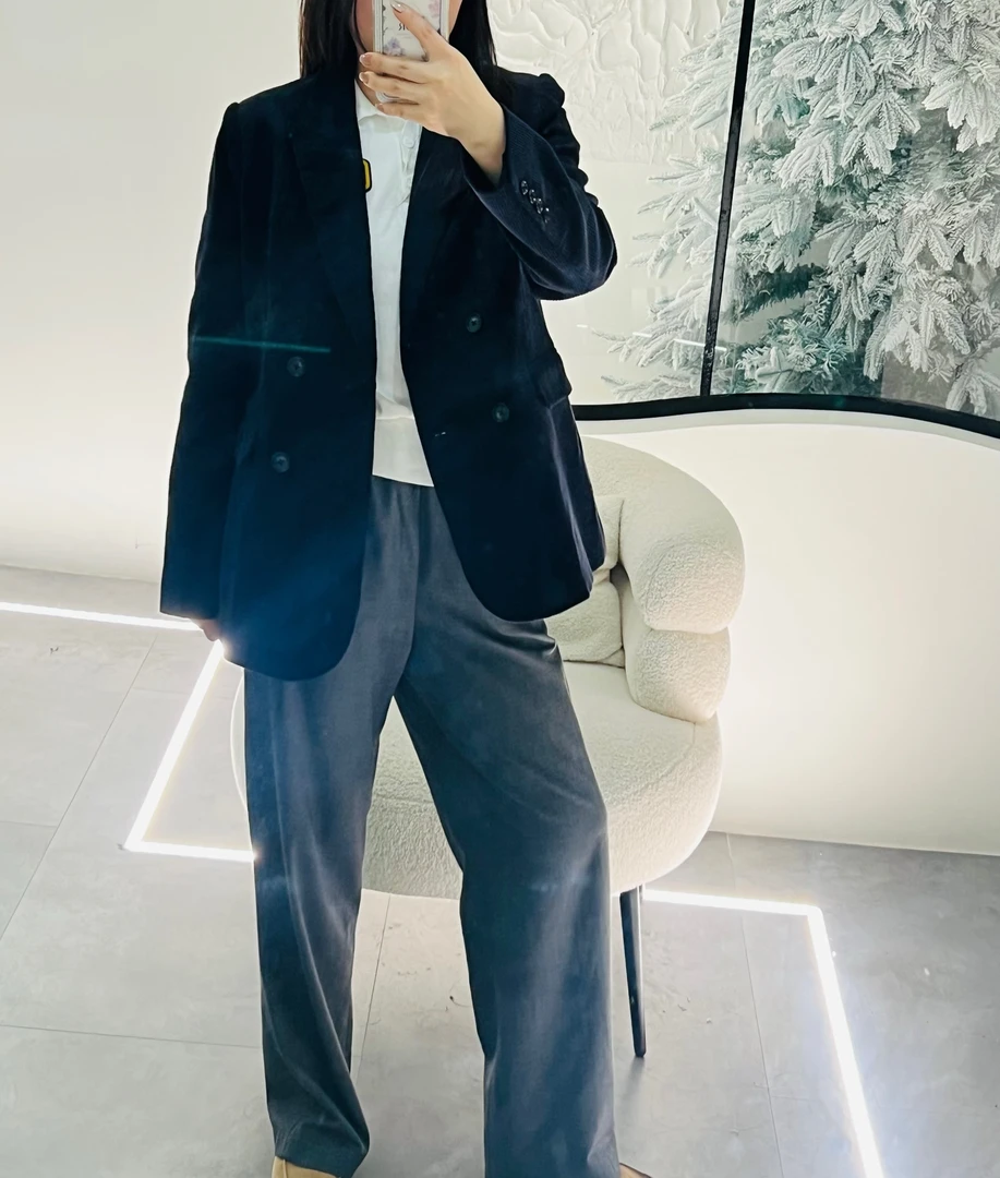 只有一点点纱线  |  秋冬Lao花拉链针织开衫外套黑色376