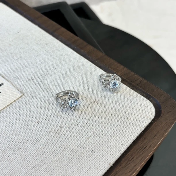 铜合金合成锆石耳饰 淡蓝色z地球耳环EH2737