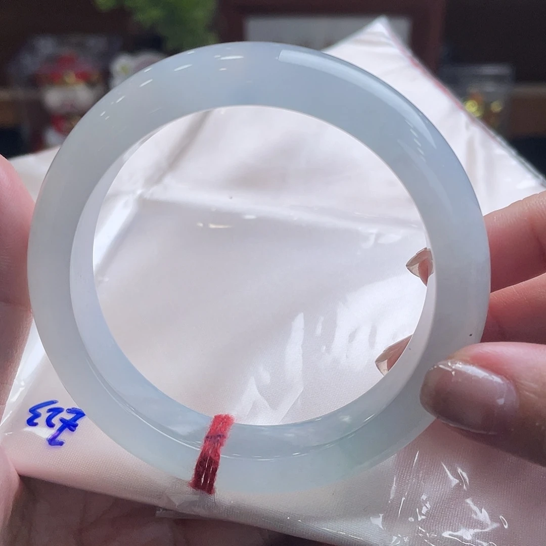 翡翠手镯未镶嵌56.5厚实