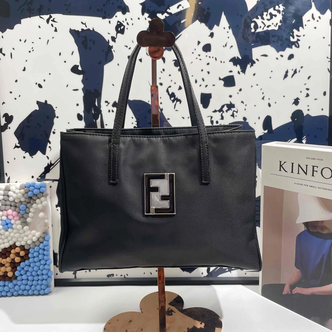 95新  小野专属/95新/芬迪/单肩包/DJ6850