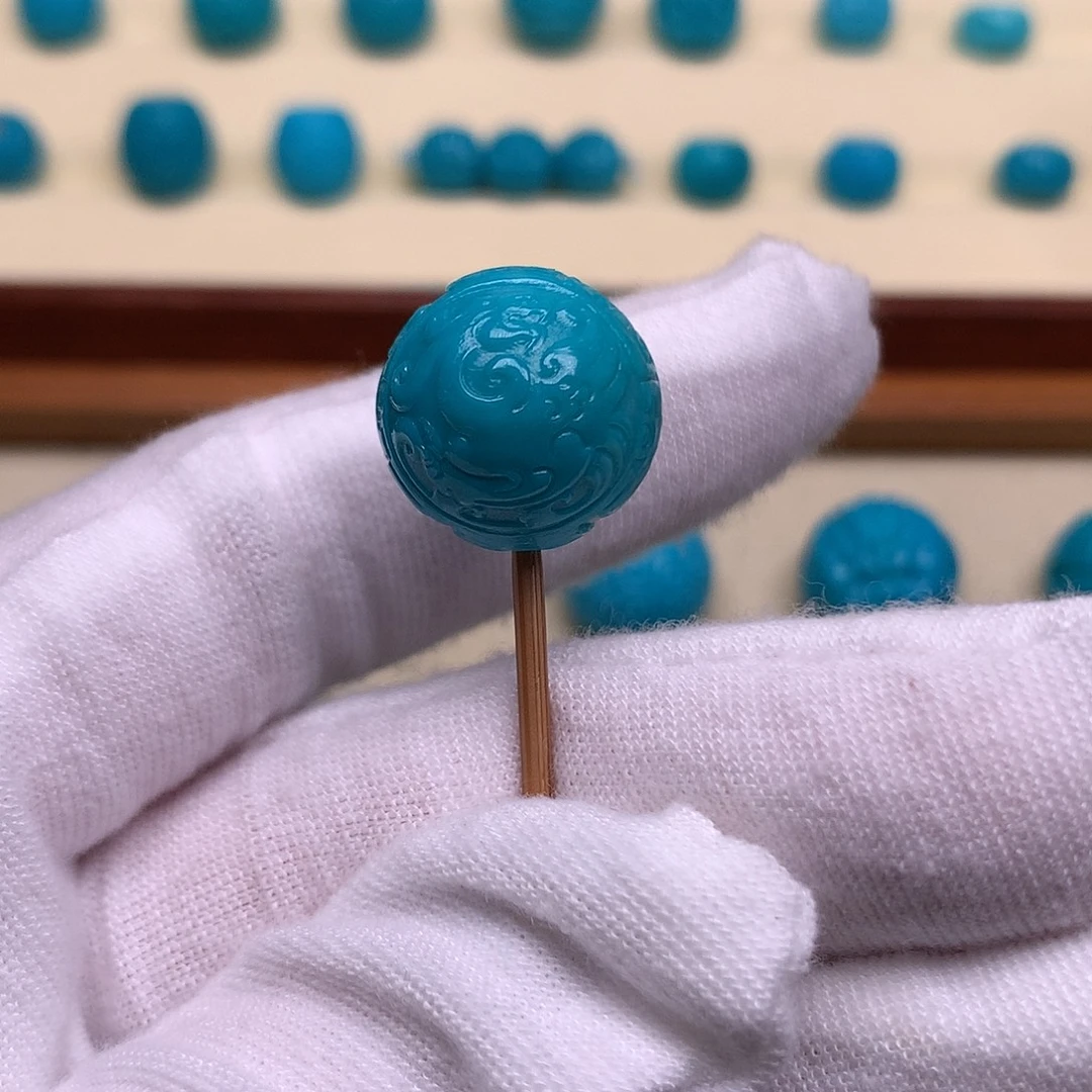 绿松石未镶嵌天然原矿绿松石龙凤15.