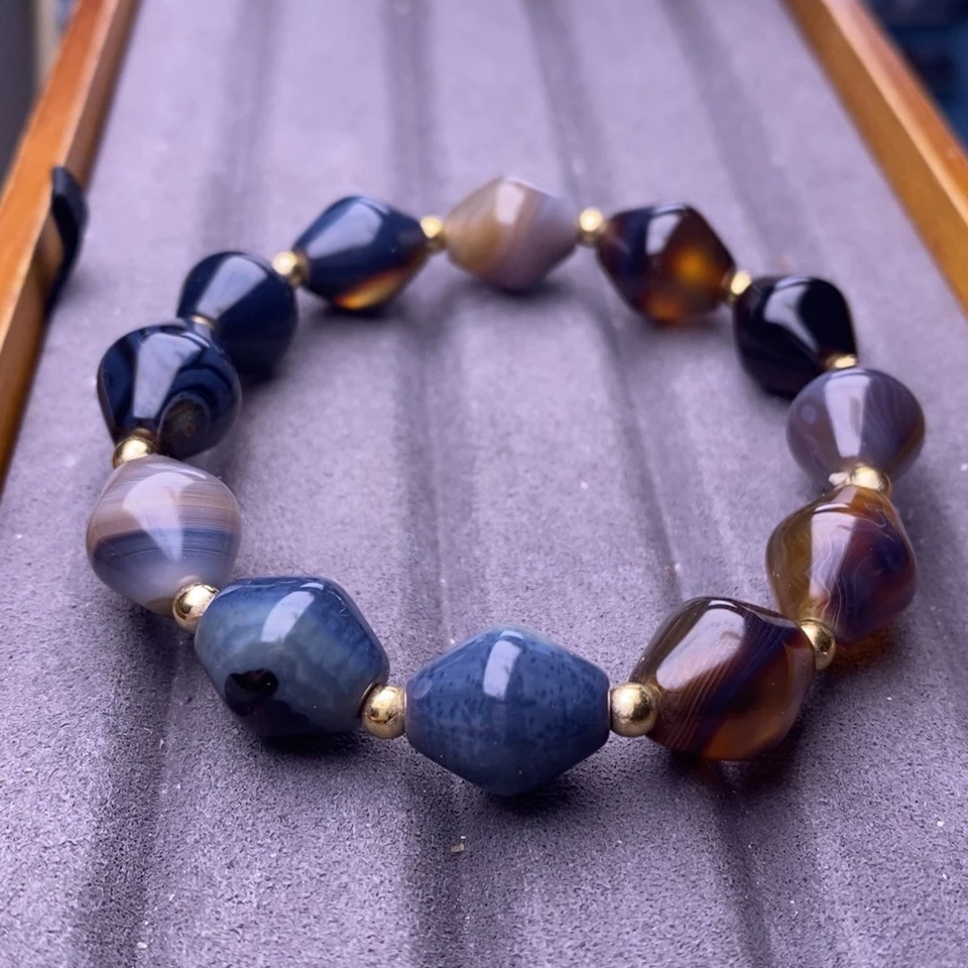 玛瑙/玉髓未镶嵌颈饰