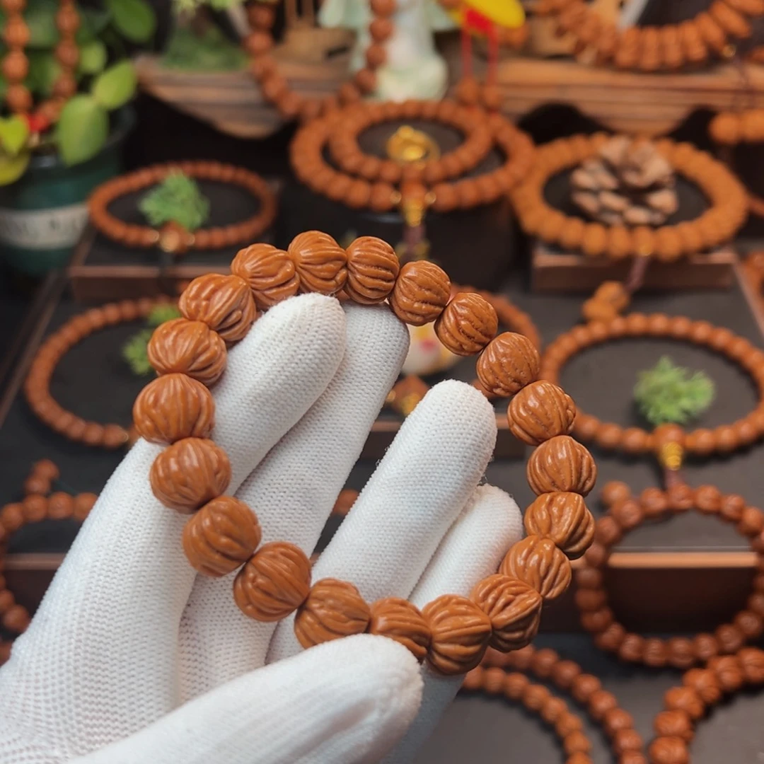 吊坠桃核龍1.5桃八棱手串