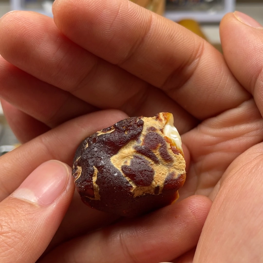 定制琥珀未镶嵌天然蜜蜡