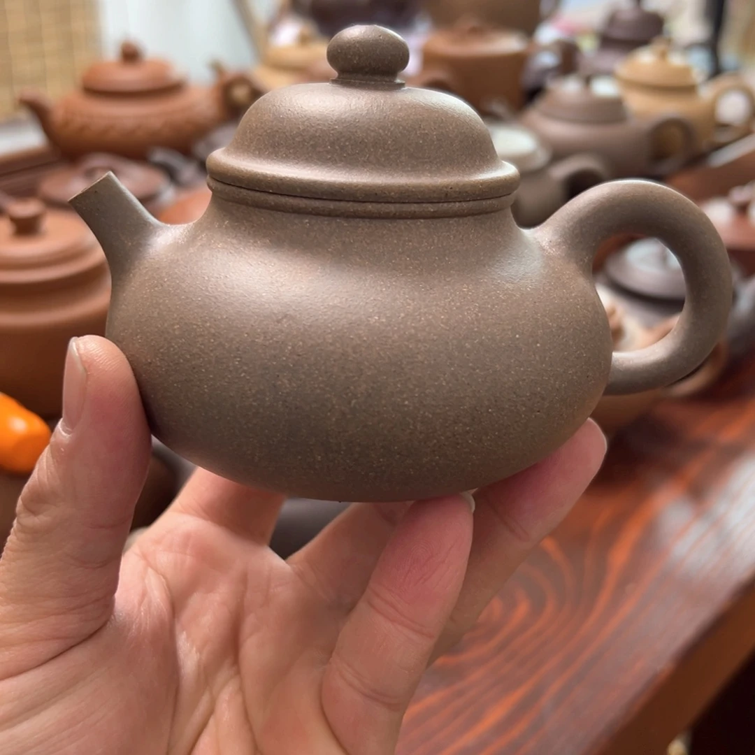 紫砂茶壶黑*段泥220c c c c c c c
