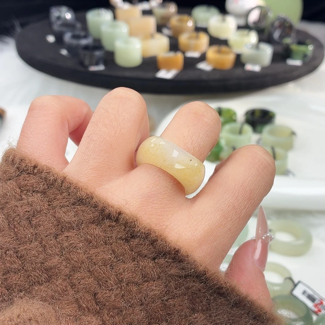 和田玉未镶嵌戒指b96糖白猫耳17.2