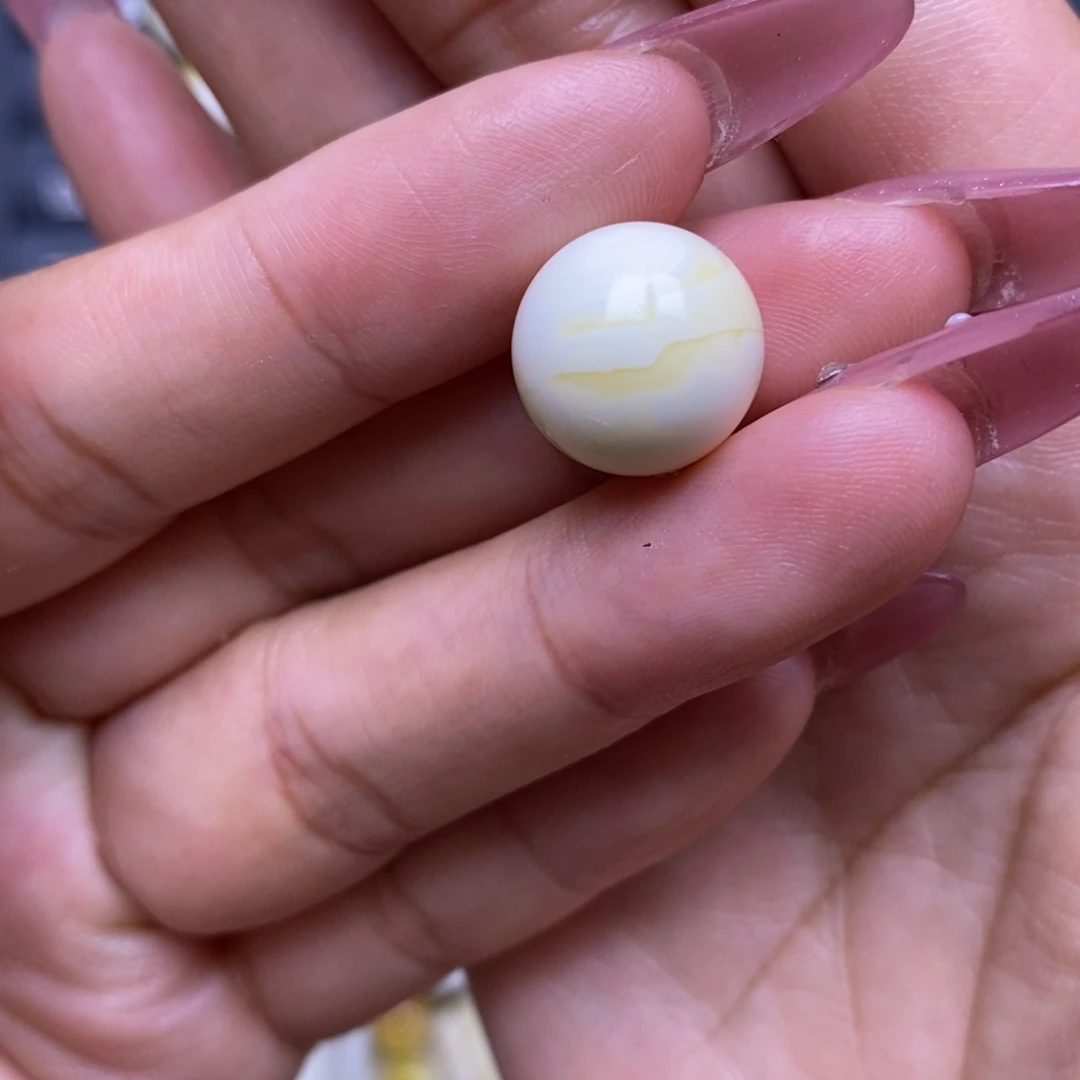 蜜蜡未镶嵌珠宝奇石浓白妖花圆珠13.5mm