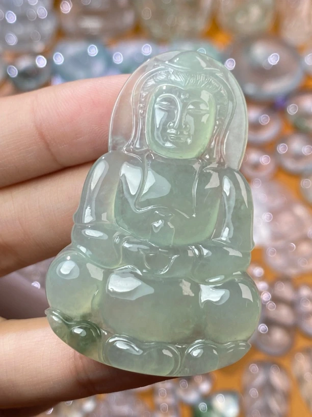 天然缅甸a货翡翠正装观音飘花观音吊坠