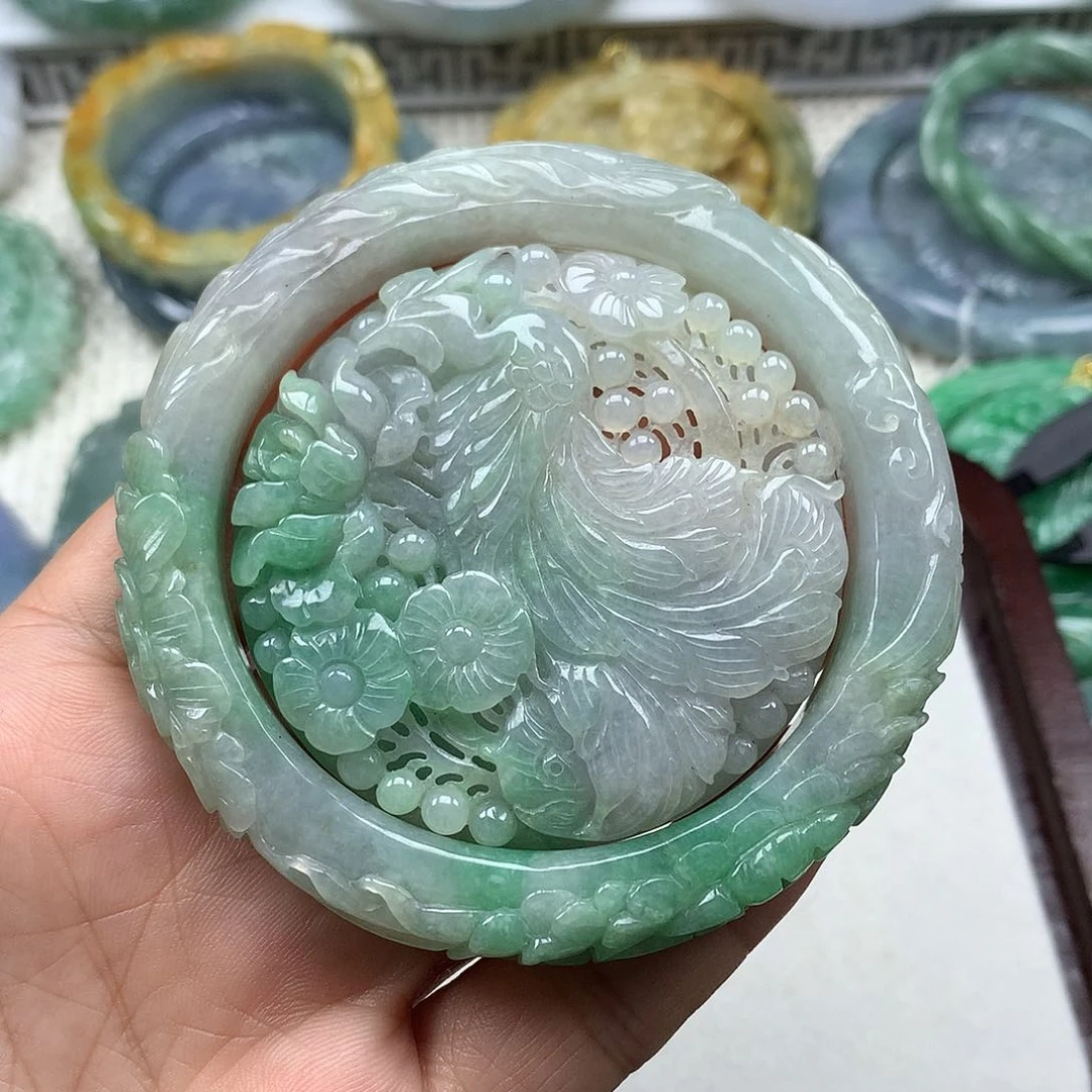 未镶嵌手镯翡翠复古风格