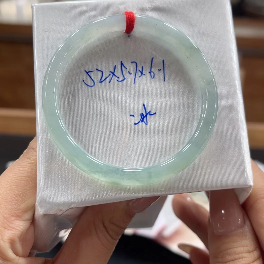 未镶嵌手镯翡翠翡翠