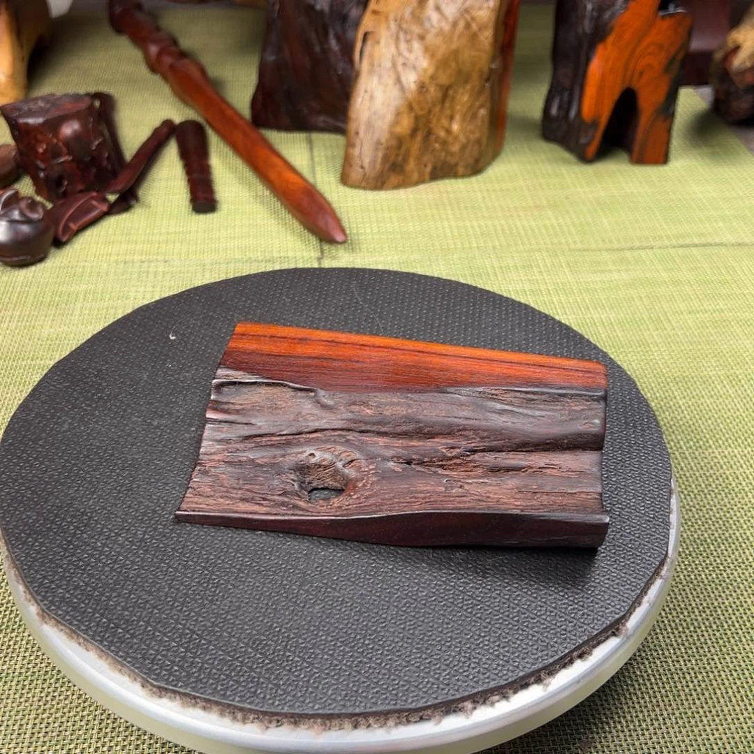 大果紫檀（缅甸花梨）香*狼